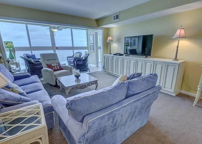 Edgewater West 53 By Albvr - Beachfront Is Perfect For Your Next Family Getaway